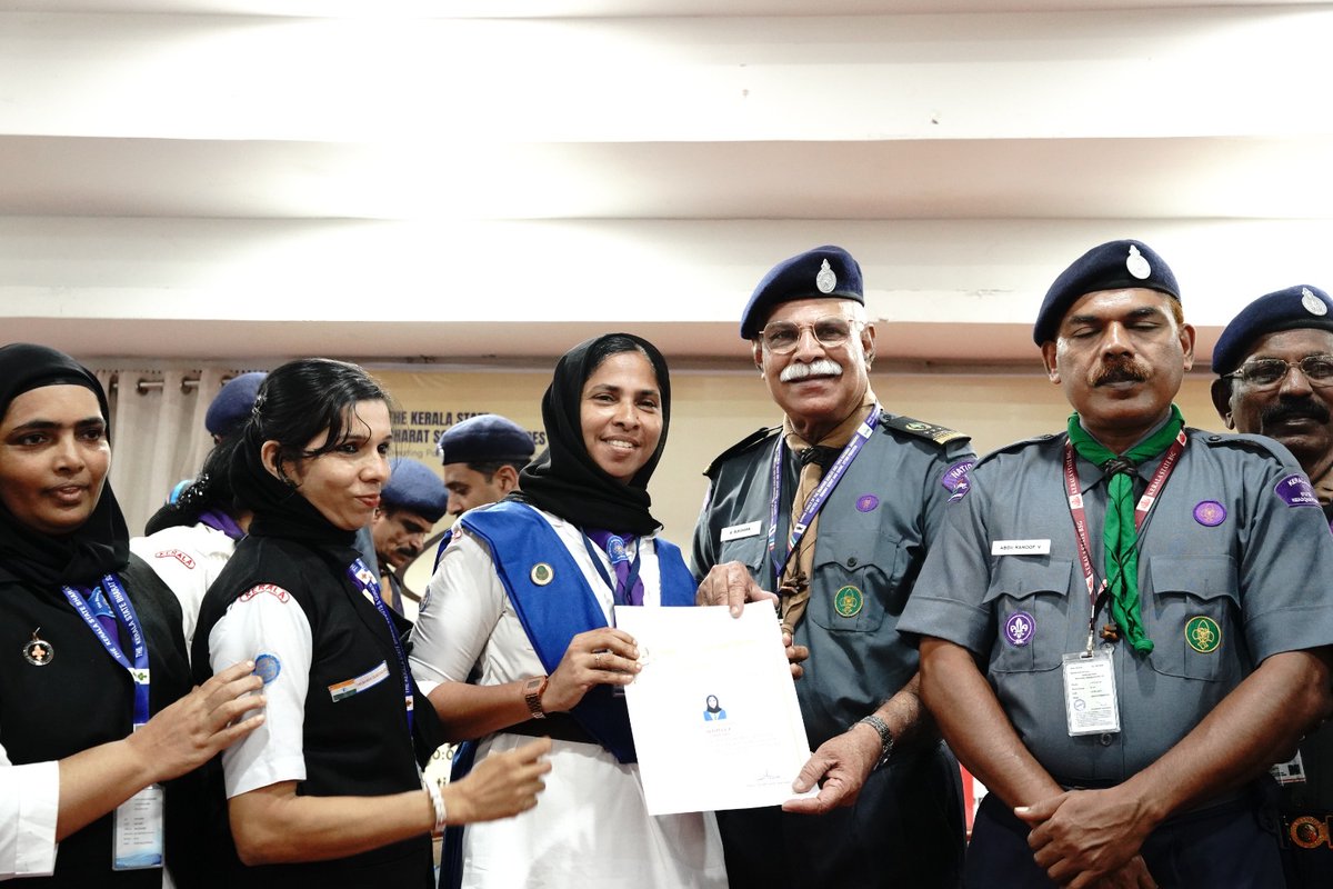 bsgnhq's tweet photo. Kerala State Bharat Scouts and Guides conducted its State Council Meeting 2026 at Shikshak Sadan, Thiruvananthapuram on 29/09/2026, with the participation of 351 council members, including Unit Leaders receiving Long Service Awards and Decorations.
#bsgindia #bsgkerala #meeting https://t.co/CC5isQJsWH