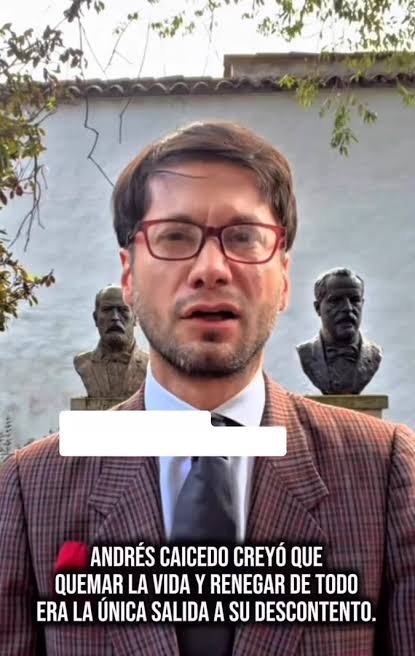 carlosmarioF1's tweet photo. GODOFREDO CINICO CASPA
Entre naftalina emerge lo más rancio de la godarria nacional, en especial jóvenes avejentados trajeados con sastres de tinterillo del siglo pasado.
Hoy reprenden a Andrés Caicedo por su soberana decisión al creer que "vivir después de los 25 es deshonesto". https://t.co/9DRCfToKQl