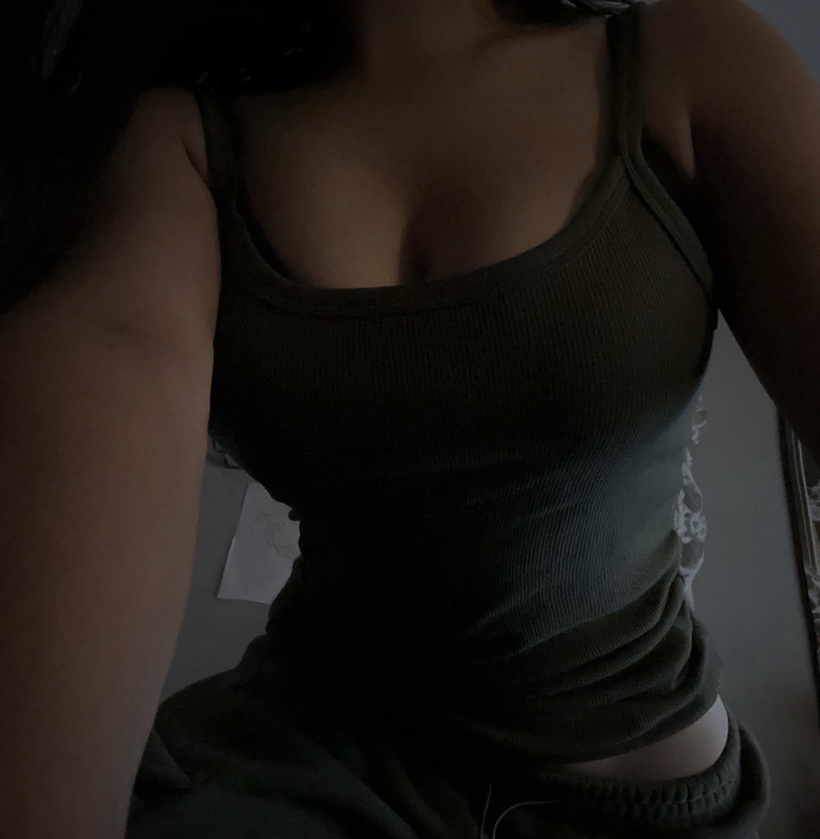 Rottingforeverv's tweet photo. Be a good boy and lay down for mommy. https://t.co/K6G95f55Ac