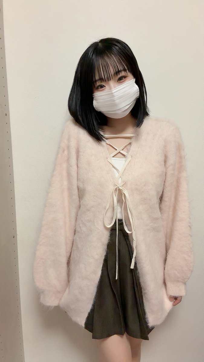 sana2off's tweet photo. かわいいお洋服が大好き💖
今日はこのピンクのカーディガンを着てみたよ🥰 https://t.co/pPys9dqJte