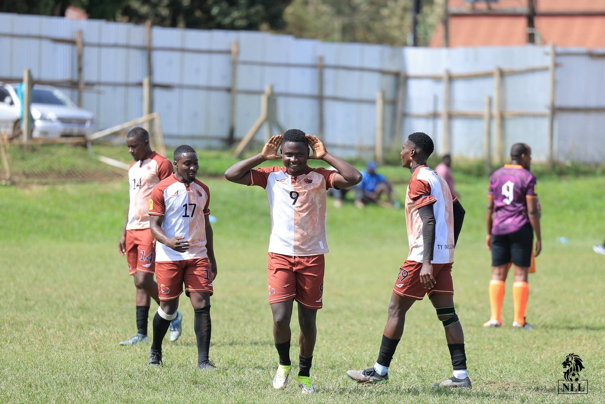 NLLNews's tweet photo. Timo is expected to choose his next team very soon.
After announcing his departure from TY on his X account, the race is heating up.
Abashweki, Ensayi, Kalele, SC Jabulani, Kashoro & Machando are all pushing hard, but he prefers his boyhood club of Kashani.
#NLLTransfers https://t.co/0bRKCI241N