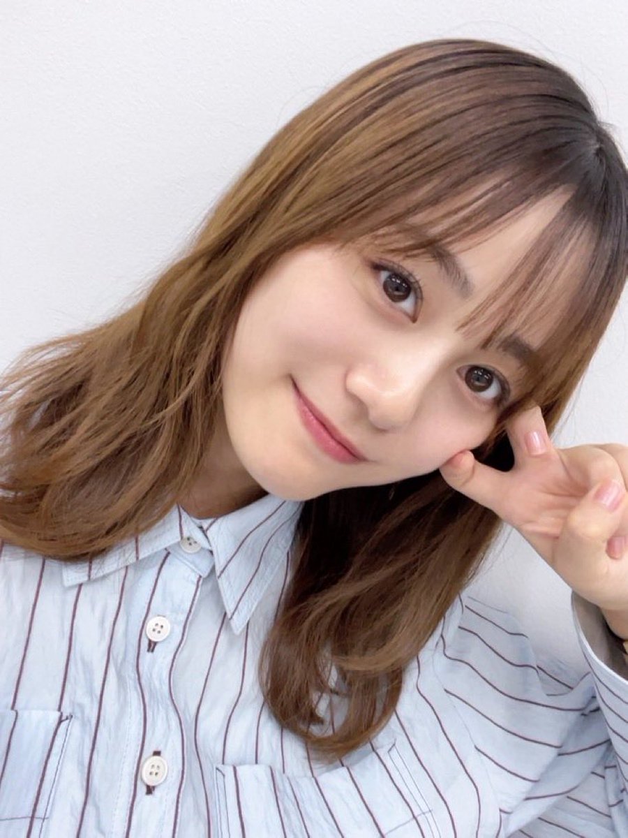 masao200055's tweet photo. 三玖のようなサバサバ感と、
みくのようなデレデレ間を
一緒に味わうことができる
神作品間違いなしのアニメが
始まるだと👀💦！！

#伊藤美来　#中野三玖　#桜みく
#塩対応の佐藤さんが俺にだけ甘い https://t.co/GSbitgMrkb