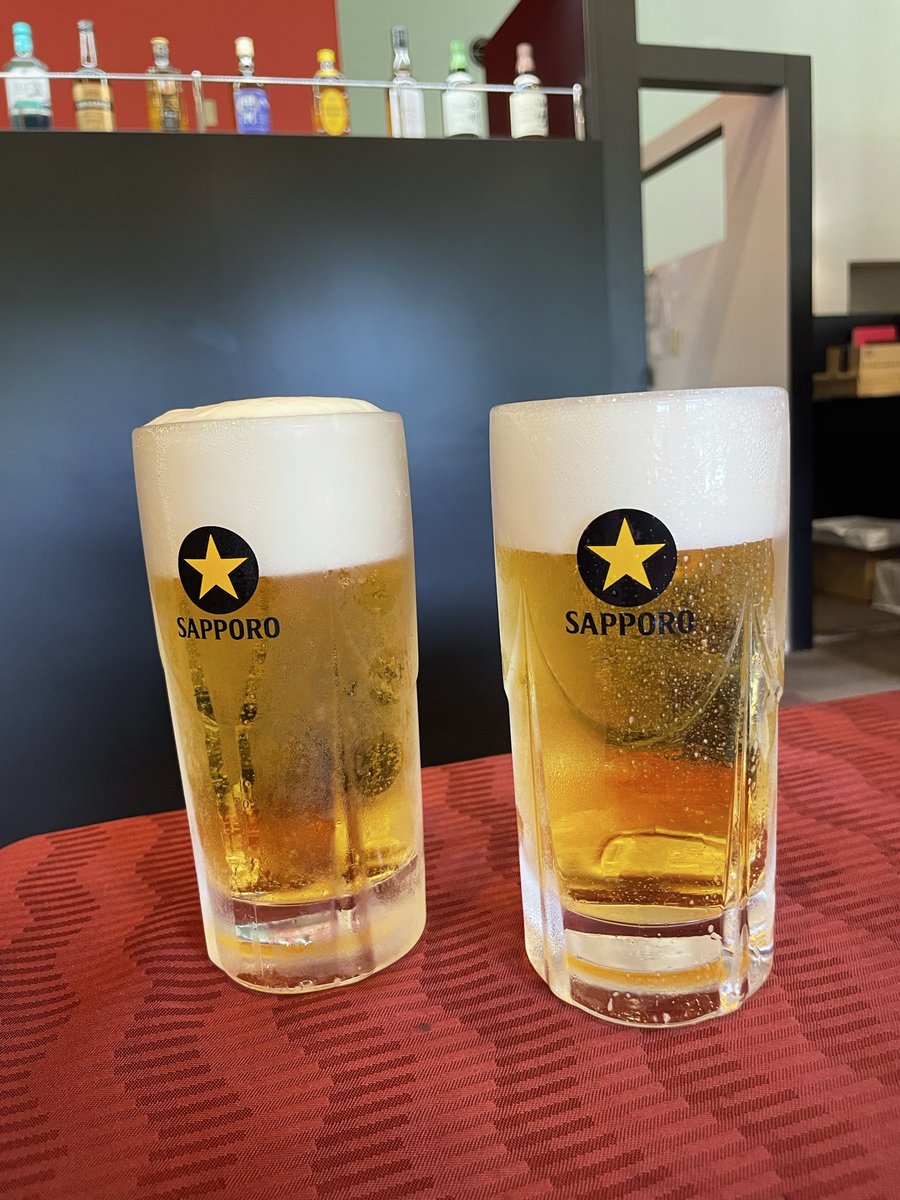 shige_1927's tweet photo. 今日のゴルフ飯（Jゴルフ鶴ヶ島）は季節限定和食御膳(平日限定)。色々なおばんざいが盛り沢山の御膳、お米が旨い。美味しく頂きました。ご馳走様でした。雨続きだった天候もこの日は曇りでもちこたえてくれました。
#Jゴルフ鶴ヶ島 #生ビール #ゴルフ #ゴルフ好きと繋がりたい #サッポロ #ランチ https://t.co/51GpHl8WF0
