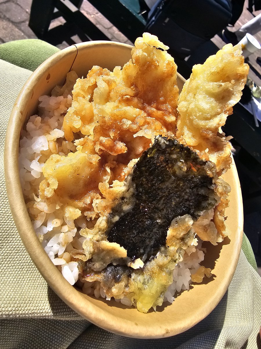 abc_ff_87's tweet photo. 今年のオータムまじで食いまくってる https://t.co/7eAemINKkm