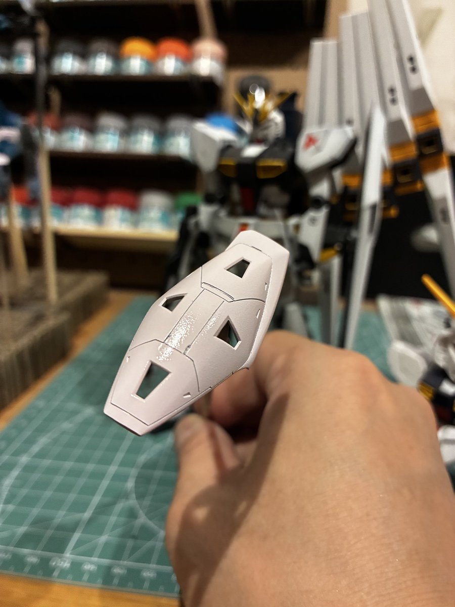 sac01225698's tweet photo. #みんなでプラモ部
HGUC リガズィ作成進捗🤨
一層目にピンクを塗ってみました☺️写真だと白っぽいですね😅久しぶりのエアブラシなので希釈とかが適当になってしまってるかもですが頑張って最後まで作成していきます💪🏿 https://t.co/BLz2FBixpU