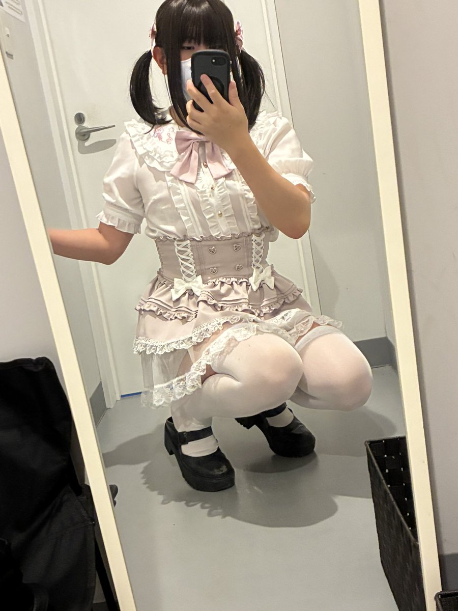 hima_okm's tweet photo. フォロワー1万人近く居たアカウントが凍結してしまったので新しいアカウントを作ることにしました！

女の子の格好すると興奮しちゃう変態なおかまです♡
えっちなツイートたくさんするのでフォローよろしくお願いします♡
 #女装
 #拡散希望
 #拡散RP希望 https://t.co/PWqf4BnDD4