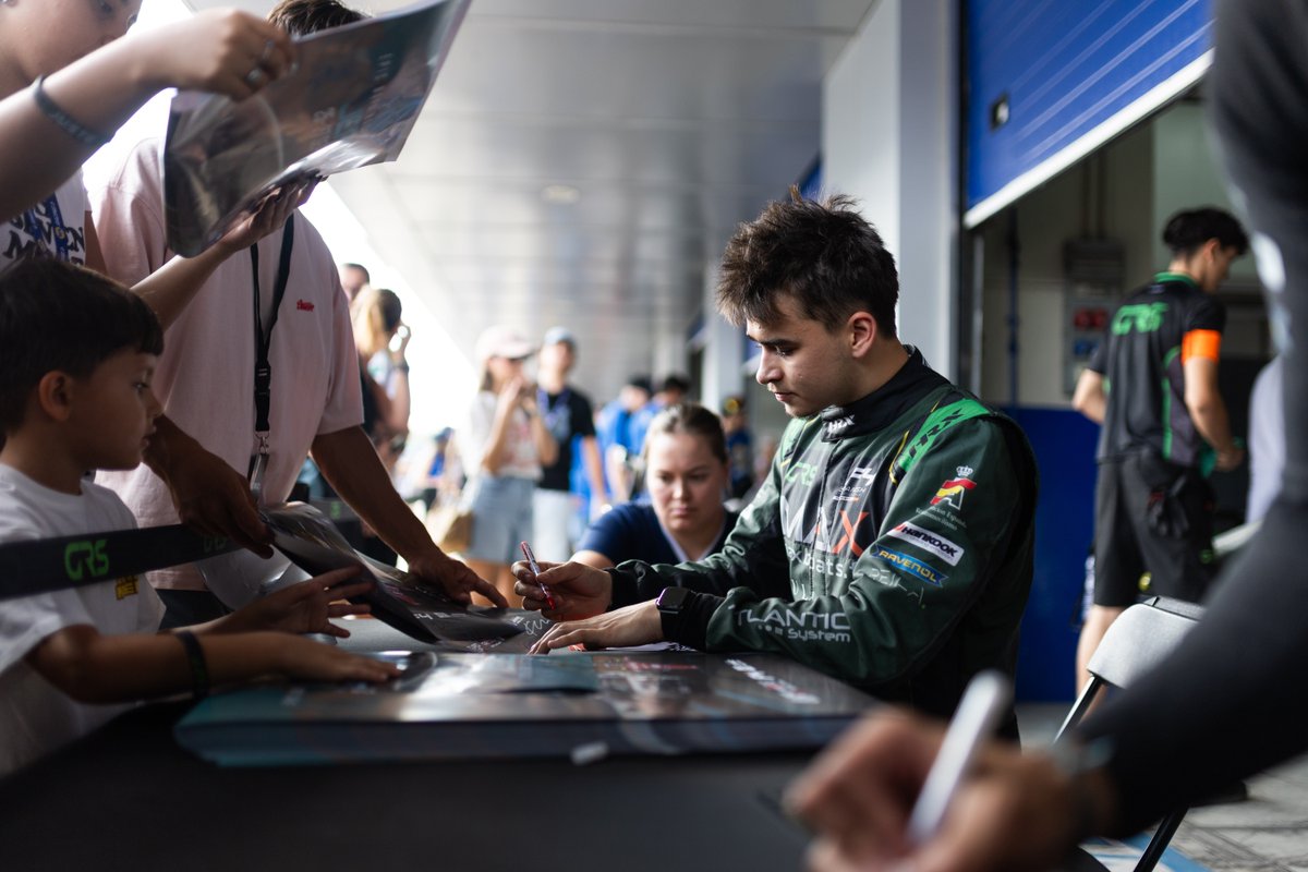 Fontzi_'s tweet photo. Jerez was just mega. The fans the ambiance, even the racing difficulties made me work at my best to overcome the challenges I was facing. https://t.co/ZpZ1oIEmPr
