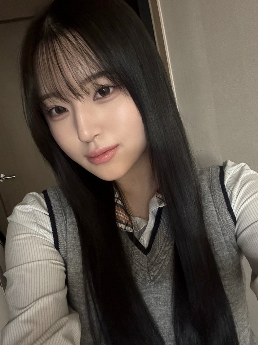 kxeslx's tweet photo. 중딩 때.. #wlw #les #레친소 https://t.co/geWNdYXDOR