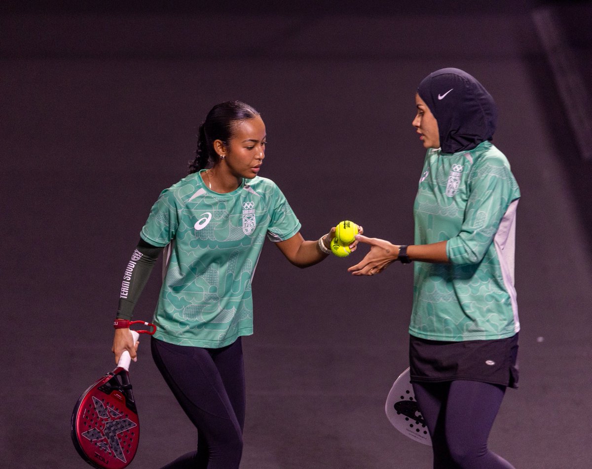 TeamSaudi's tweet photo. بعد لقاء دام ثلاث ساعات .. سيدات البادل إلى ربع النهائي ✅

🏅 | دورة الألعاب الآسيوية العشرين #ناغويا2026
🎾 | البادل

▫️دور الـ 16
ـ 🇸🇦السعودية 2 - 1 تايلاند 🇹🇭

مثّل #فريق_السعودية 🇸🇦
▫️ أريج فارح 🎾
▫️ العنود يماني 🎾

*يُقام ربع النهائي غدًا امام المنتخب الياباني   

#نشجعك 💚