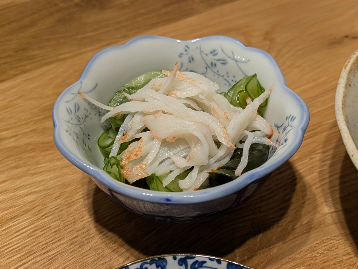 takahaccc's tweet photo. 麻婆茄子、しいたけのチーズ焼き、きゅうりとわかめの酢の物、中華卵スープ

酢の物はせがれ（6）と一緒に作った！色々作れるようになって欲しいな〜

#おうちごはん #料理 #晩ごはん #料理好きな人と繋がりたい  #お腹ペコリン部  #自炊記録  #麻婆茄子 https://t.co/0ygkSLKCmz