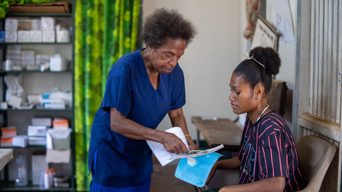 MedsforMalaria's tweet photo. PNG shoulders a disproportionate share of the Indo-Pacific's #malaria burden.

Closing the gap means understanding why progress is harder in some settings vs others.

In PNG, MMV met with partners &amp; communities to explore the strategies and tools needed to accelerate elimination. https://t.co/uEwd4VLzyr
