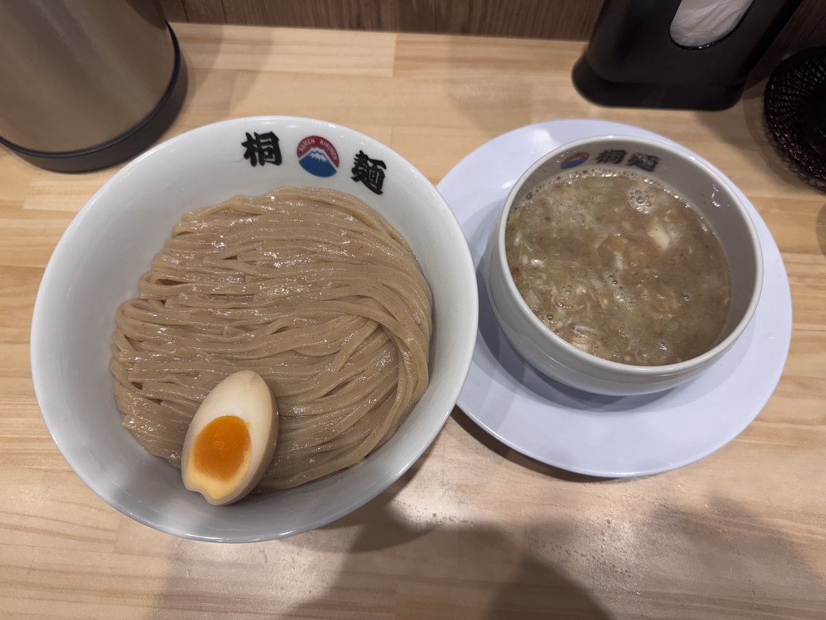 gachihohell's tweet photo. 99発目‼️

中華そば 桐麺 天王寺店

こってりつけ麺　1.5玉 https://t.co/e81OGeoTl6