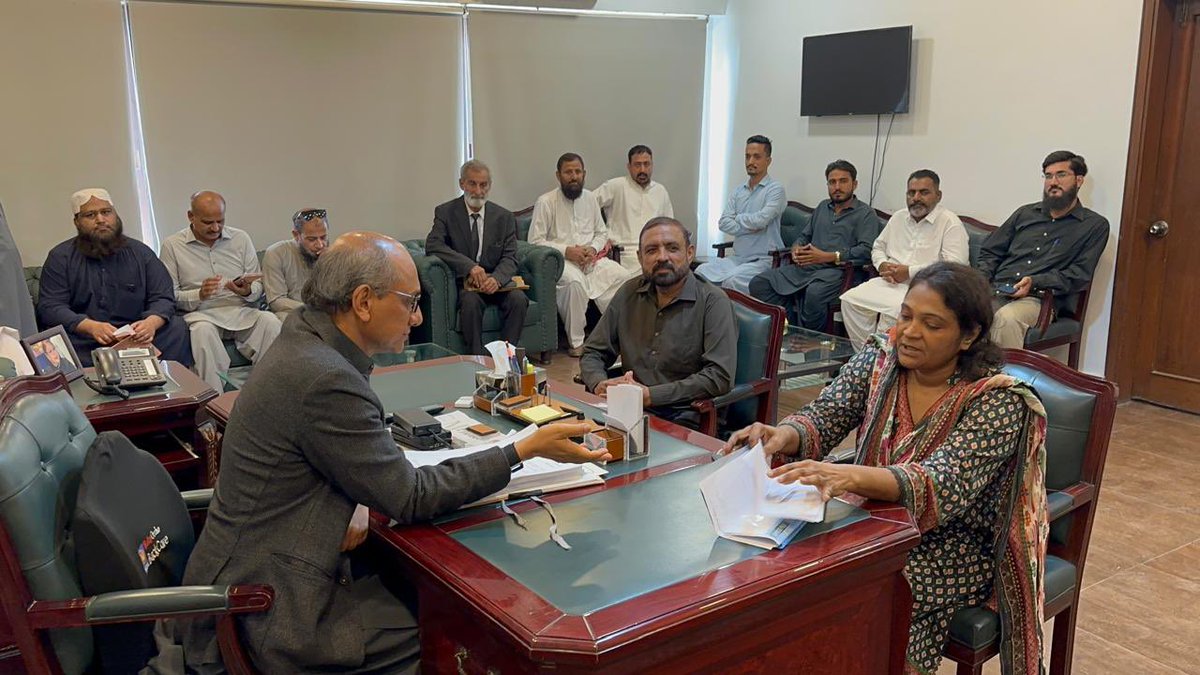 MinisterSindh's tweet photo. وزیر محنت و افرادی قوت سندھ سعید غنی سے بدھ کے روز ان کے دفتر میں لوگوں نے ملاقات کی۔ https://t.co/JoHkw74l7E