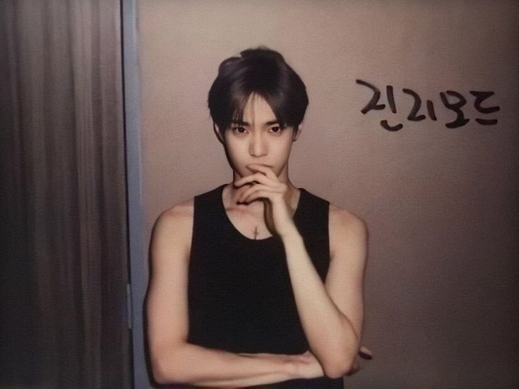 7do0_n's tweet photo. 나는야 블루베리야 https://t.co/Hhoyiq1SMO