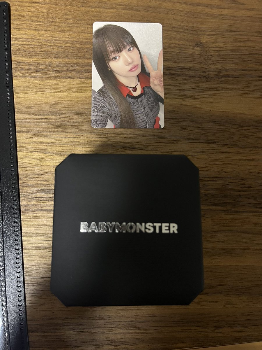 Kon_sh_'s tweet photo. ネックレス届いた！
ガチかっこかわいい‼︎
購入特典は推しのローラで最高

#BABYMONSTER #ベビモン #Rora
#ローラ https://t.co/cWdIRHc1u2