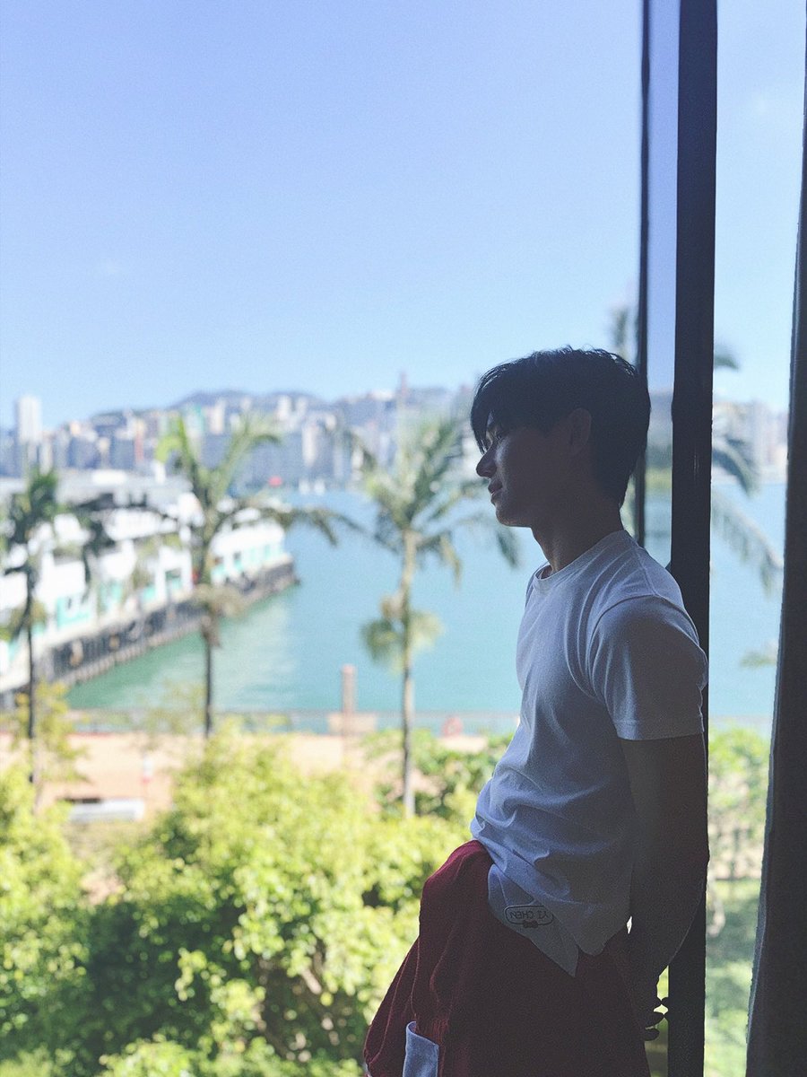 O9S24's tweet photo. 남자좋닼 .. 🤤 https://t.co/1GwywevfVS