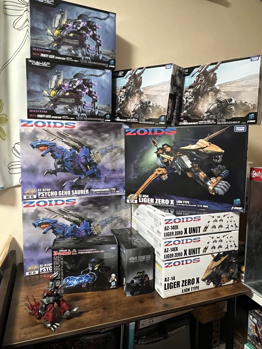 senbou_15's tweet photo. バラバラで届いた今月分をまとめてドン

あの…もう少し手心をですね…_(:3」z)_

まとめて来すぎなので3個とかは流石に行けないですわ… https://t.co/4Q8umrE8Rh