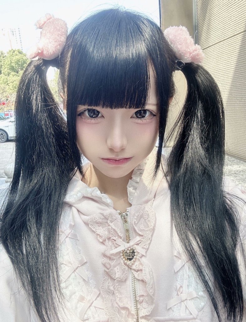 vvs0z's tweet photo. どえむな地雷系でも需要ありますか？ https://t.co/hfvEIT8CMi