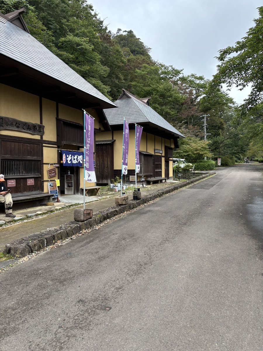 shin_257's tweet photo. この間宮城県白石市に遊び行ってきた〜

このお蕎麦、おかわり自由で
満足度がすごかったです🥳
初めて白石城見てきて建物の頂上からの景色が綺麗だったな😌✨ https://t.co/SmCAoF9Dvv