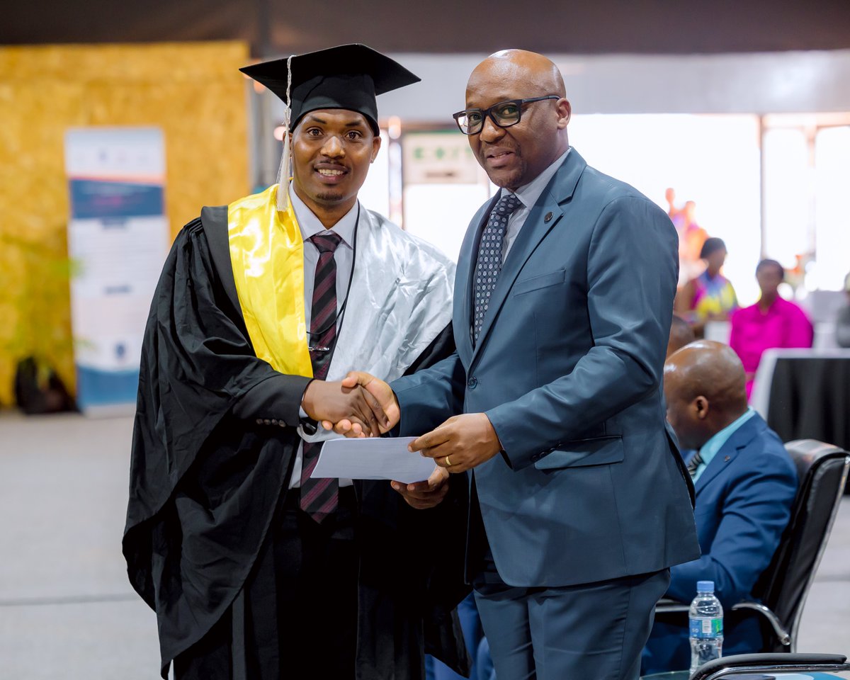 UR_CoE's tweet photo. “Buildings, books, and technology matter, but it is the teacher who turns them into learning.”

Dr Nelson Mbarushimana, DG of the Rwanda Basic Education Board (REB), representing the Minister of Education, shared this message as 137 teachers received certificates after completing the CPD–Graduate Diploma in Education.

His message: “Never stop learning. Education keeps changing.” He urged graduates to be role models, support colleagues and keep learners at the heart of their work.