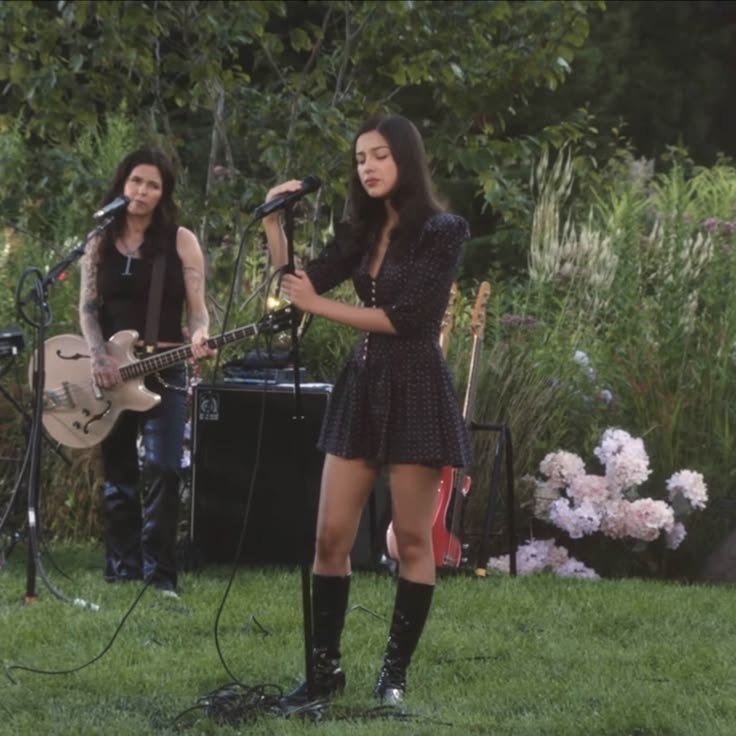 sstatsoir's tweet photo. 🚨 Olivia Rodrigo's "you seem pretty sad for a girl so in love" (98%) is now the most likely album to receive a 2027 grammy nomination for Album Of The Year!

It overtakes Olivia Dean's "The Art Of Loving." https://t.co/ZAShRu97zM