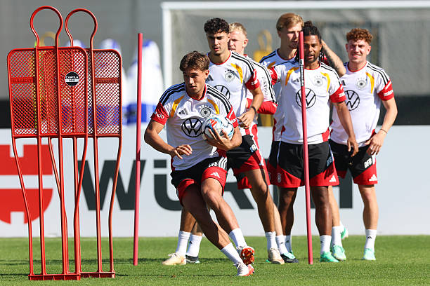 freudundleid45's tweet photo. ꘟ⚽🥅本日のドイツ代表📍ヘルツォーゲンアウラハꘟ✱
その①
🇩🇪 #ド��ツ代表 #DFBTeam #ネーションズリーグ https://t.co/oi4q3rCd9S