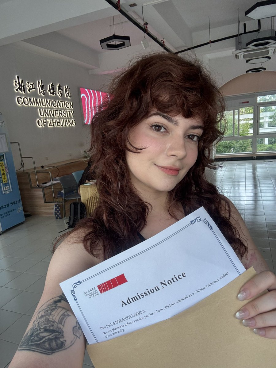 DonaLarocas's tweet photo. Agora é oficial vou estudar Mandarim na 2ª melhor universalidade de comunicação da China, a CUZ🥹🇨🇳 to muuuito feliz, me sinto realizando um sonho. https://t.co/CXqsZ040x6