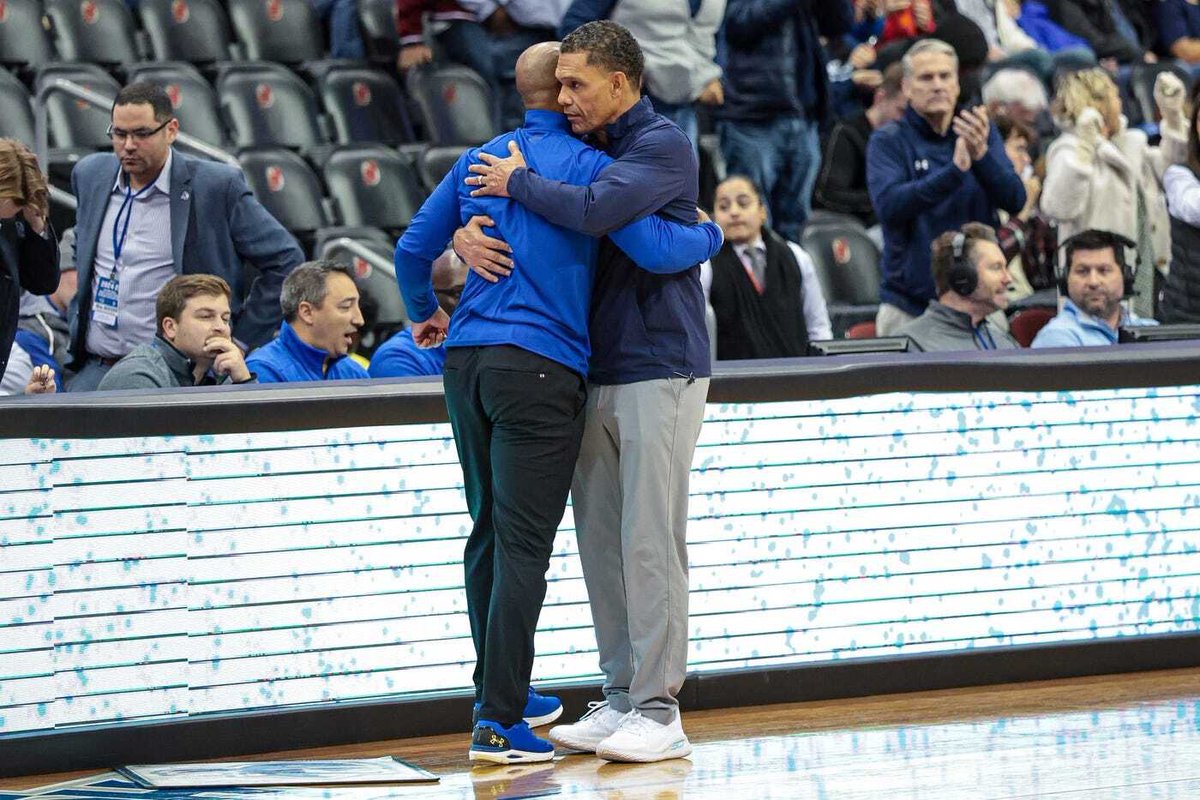 MonmouthBBall's tweet photo. A friendship and rivalry renewed. 🤝🏀

Have you gotten your tickets as King Rice and the Hawks welcome Shaheen Holloway and Seton Hall to West Long Branch?

Get 🎟️: https://t.co/LKKVIU2tIe

#FlyHawks https://t.co/juTI20E7FV