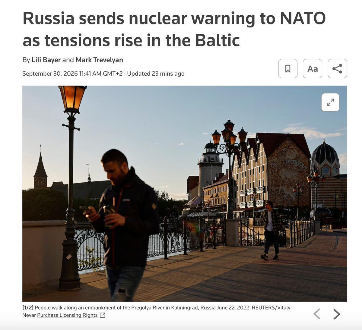 WarReportsLive's tweet photo. 🚨 Russia has formally warned NATO it is prepared to use its "entire arsenal," including nuclear weapons, if the alliance attempts to isolate Kaliningrad, Reuters reports.

The diplomatic note warned of immediate strikes on Western "decision-making centers." 🧵👇 #Russia #NATO https://t.co/kcnkAmFok8