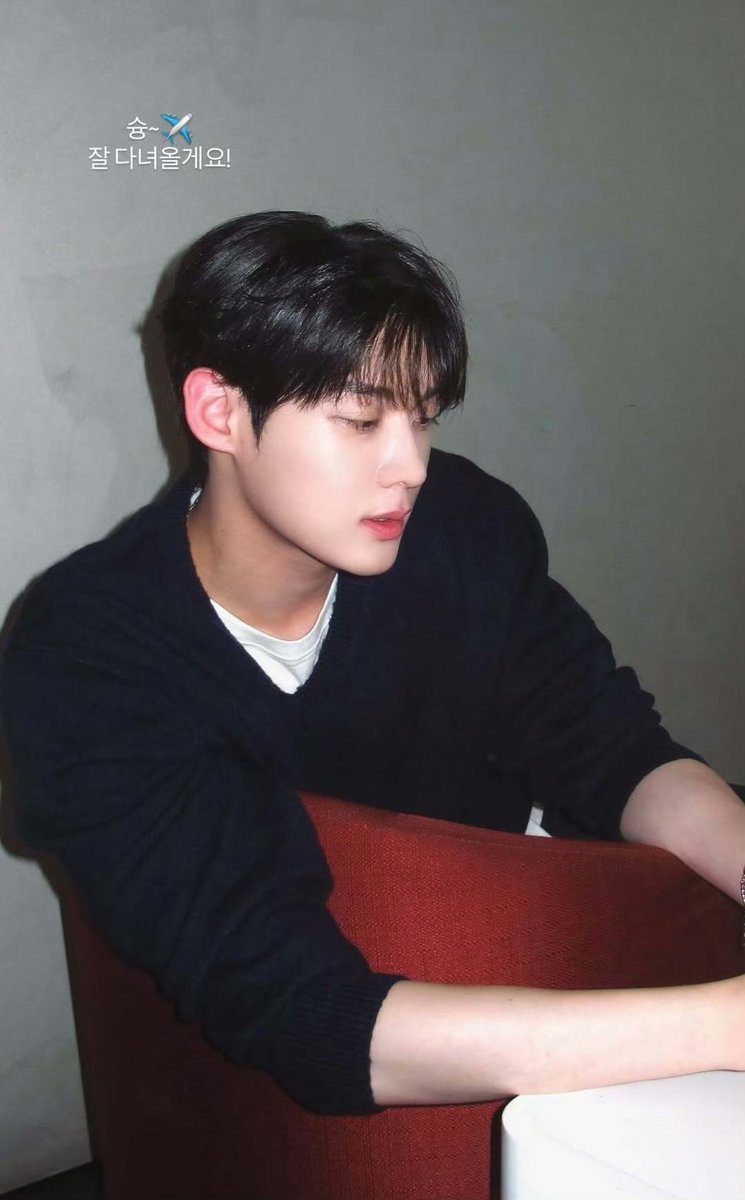 starlight_Sik's tweet photo. Kim Yoonsik has officially stepped into his Paris chapter. A new city looks good on Kim Yoonsik.🩵🩵🩵

WELCOME KIM YOON SIK TO PARIS

#YOONSIKPFWSS27
#KIMYOONSIKINPARIS https://t.co/p7rlDmkYRu