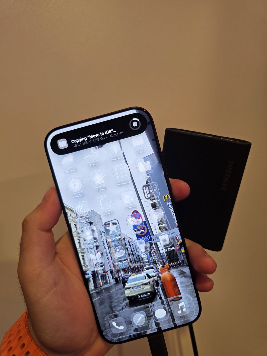WorkaholicDavid's tweet photo. Why does it take 45+ minutes to transfer only 3.6 Gigs of data to a Samsung T9 SSD on iPhone 18 Pro Max?

How is this a "Pro" phone? https://t.co/TwYIIIAISx