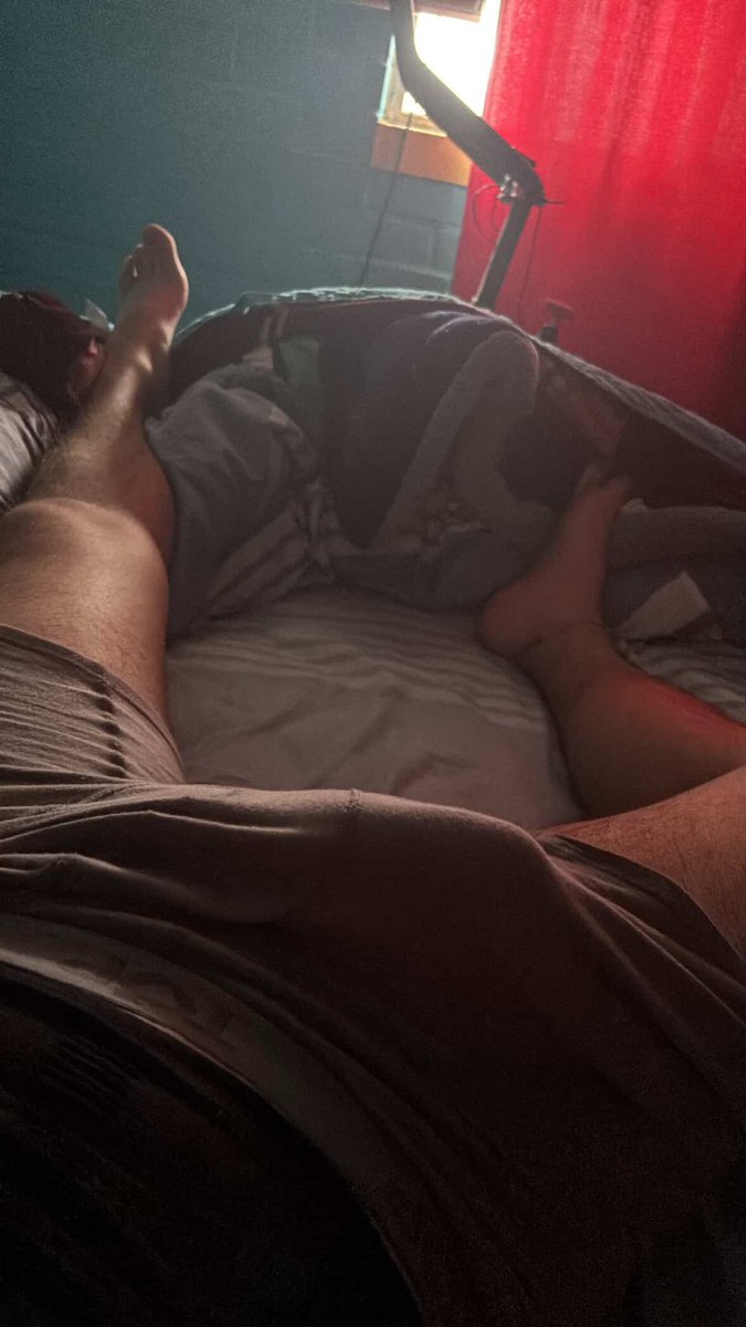 Jeremyxkke's tweet photo. Que flojera 😔 https://t.co/P7sqArG8b4