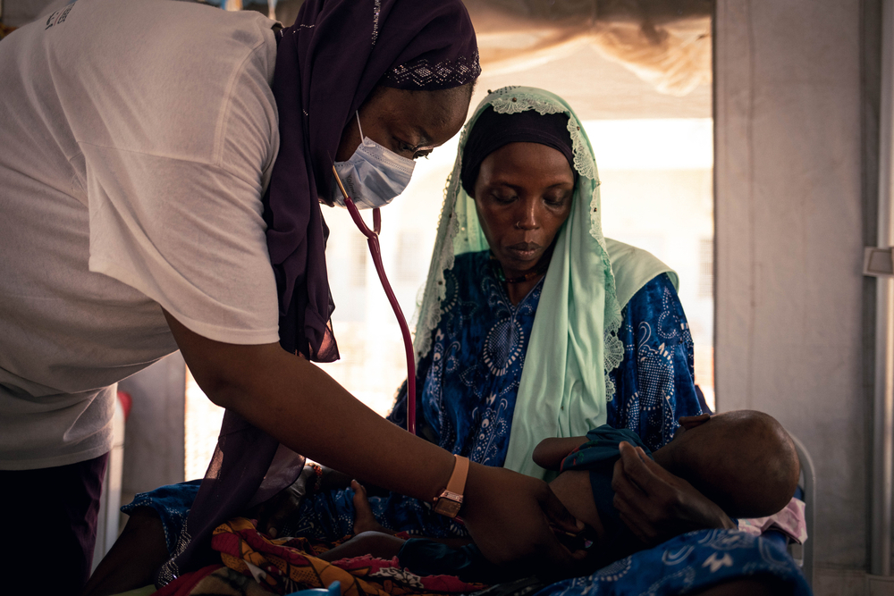 MSF_Espana's tweet photo. 🤝🏽 En Chad, la lucha contra la desnutrición comienza en la comunidad

En el sureste de Chad, la desnutrición infantil se agrava con las malas cosechas, las enfermedades y las dificultades para acceder a la atención sanitaria. https://t.co/4cp3jqZWpb