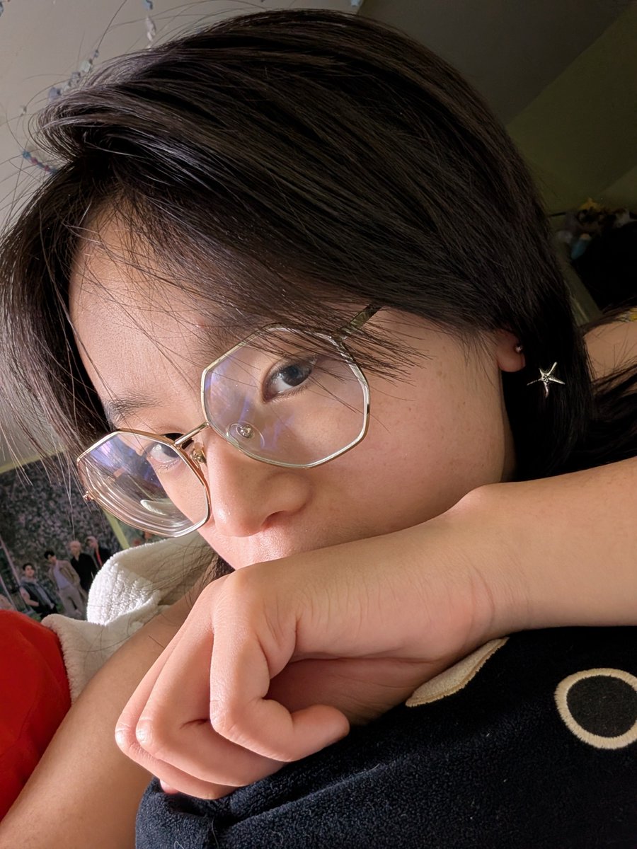 yongjianglian's tweet photo. I'm a lazy bum gotta azsd

#AllyzSelcaDay #ALD1     #AZSD
 #알파드라이브원     #준서 #JUNSEO https://t.co/xEHVcd1neA