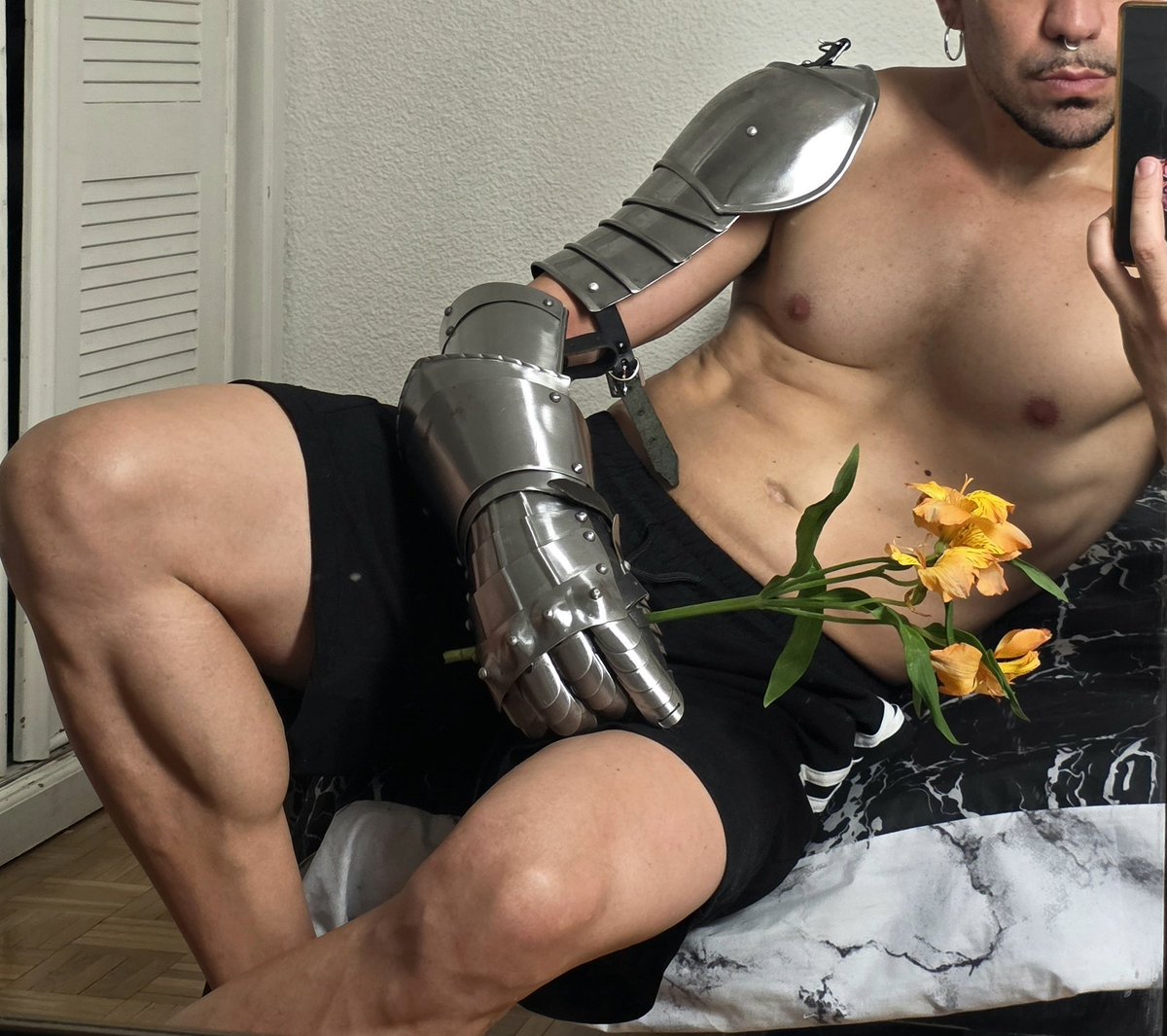 onyxunleashed's tweet photo. 🌼❄️ https://t.co/WfQH449FAG