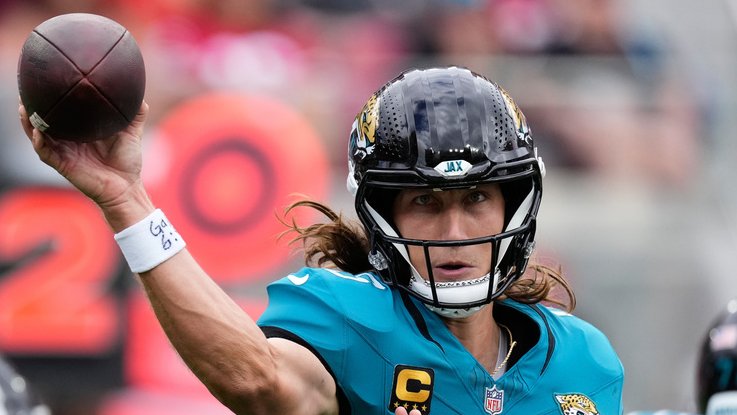 PFHOFAmbassador's tweet photo. TREVOR LAWRENCE, @Jaguars QB
Over his last 7 regular season games, Lawrence, has passed for 3+ TDs on 5 occasions - a total of 18 Passing TDs with  3 Interceptions in those games + 4 Rushing TDs (Per @pfref)
#Duuuval #Jags #Jaguars #Jacksonville #NFL #NFL2026 #NFLNews #NFLWeek4 https://t.co/lW7V5Wxsld