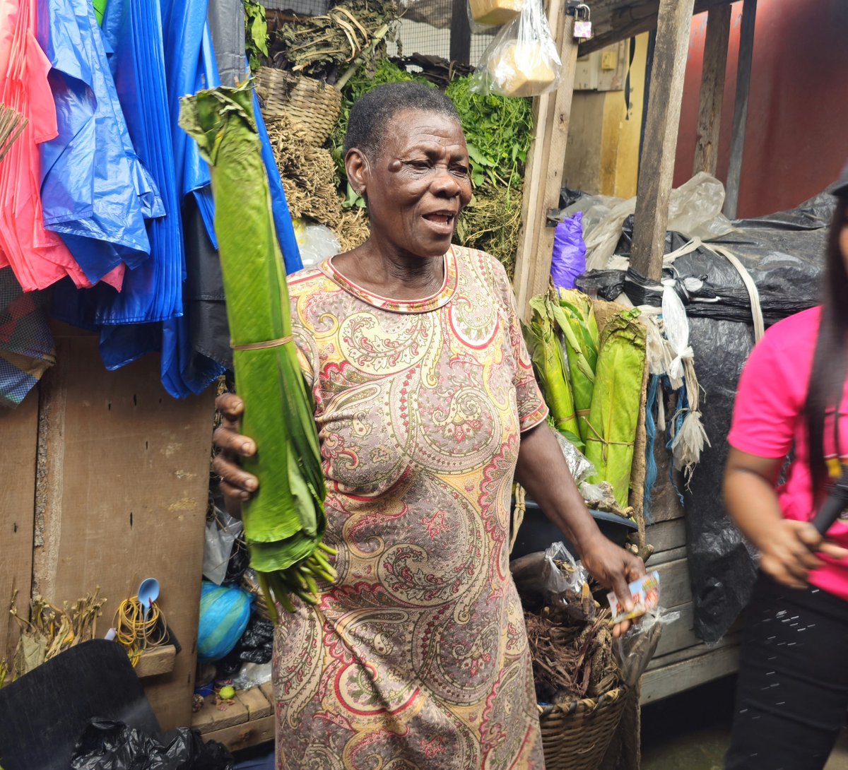 epa_koforidua's tweet photo. 3/3
The public was encouraged to make the switch to eco-friendly alternatives and contribute to a cleaner and healthier environment.

#EPA #EasternEXPO2026 #StyrofoamBan #EnvironmentalAwareness #EcoFriendly #EasternRegion https://t.co/mDnBChzOOM