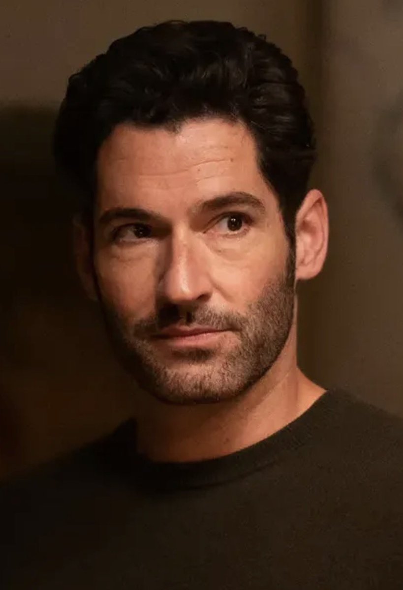 C_Kitten85's tweet photo. The beauty of his face is just unreal!!! Everything about it is perfection: eyes, nose, lips even the beard!!! I’m in love!❤️🔥🫠🖤😈🔥🥵😍❤️ #TomEllis #Lucifer #ColinGlass #cia https://t.co/FBYzdjtnJQ