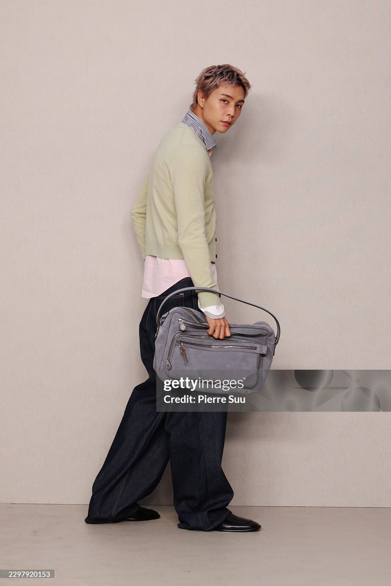 _johnnyhashtag's tweet photo. Acne Studios PhotoCall Getty Images 

JOHNNY SUH AT PFW SS27

#AcneStudiosSS27xJohnnySuh
#AcneStudios
#JOHNNY
@acnestudios https://t.co/BmO215wPgy