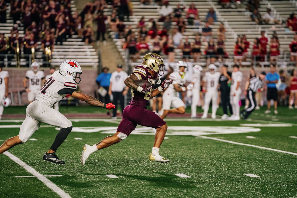jtharris244's tweet photo. #AGTG @TXSTATEFOOTBALL #HardWorkPaysOff https://t.co/of80x6A6pj