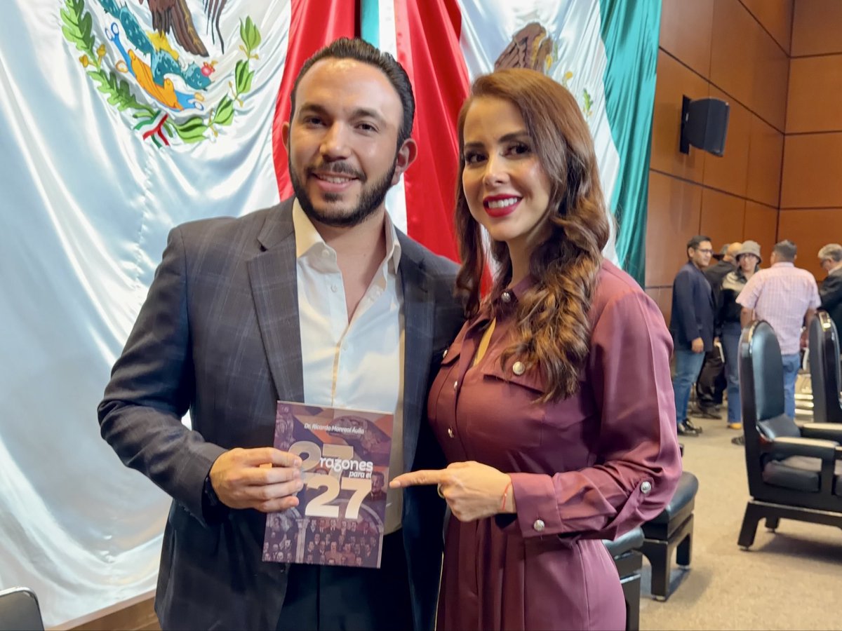 FarukMTake's tweet photo. Acompañando al Coordinador Dip. @RicardoMonrealA en la presentación de su nuevo libro “27 razones para el 27” https://t.co/nukrzNHH2m