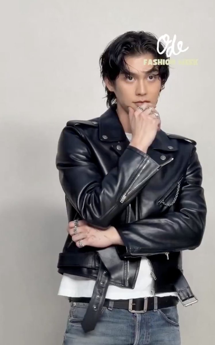 salmar49261304's tweet photo. ชอบความแอคนี้ว่ะะะ คือฮีคิดมาแล้วววว แอคให้คนหมั่นไส้เล่น 5555

BRIGHT WITH ACNE STUDIOS
#AcneStudiosSS27xBRIGHT
#AcneStudiosxBRIGHT
#AcneStudiosSS27
#AcneStudios #bbrightvc https://t.co/YM4ewcyQ8Z