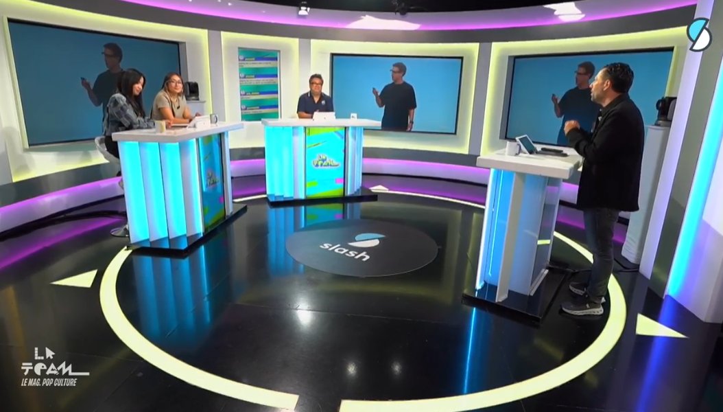 GamerDigital's tweet photo. #LaTeam, qui a diffusé sa troisième émission en direct ce mercredi 30 septembre 2026, a réuni un peu plus de 4 000 spectateurs en cumulé sur Twitch et YouTube. On constate déjà une belle amélioration des chiffres par rapport à la semaine dernière, preuve que le public a déjà int��gré le fait d’aller directement sur les chaînes @francetvslash  pour suivre les débats, quiz et jeux de notre bande de geeks favorite.

En regardant un peu plus loin, j’ai bon espoir de voir l’audience encore grimper au fil des semaines, tant les membres de La Team mettent du cœur à l’ouvrage pour nous proposer une émission divertissante et de qualité.

Oui, il y a encore de petites choses à améliorer, mais tout devient de plus en plus fluide à mesure que les semaines passent. Mention spéciale pour la venue de @bertrand_amar . Le voir dans l’émission m’a rappelé la belle époque de Re-7 sur Canal J… Nostalgie, quand tu me tiens !