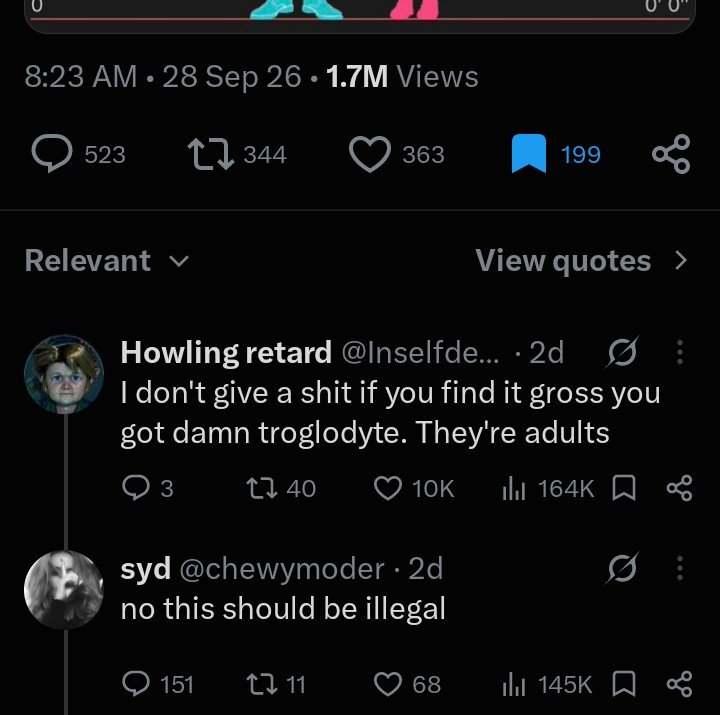 Popstarian64's tweet photo. As someone who's 4'9" and is constantly mistaken for a 13 or 14-year-old when I'm a 20, people like this irritate me. TF you mean that you think I should never be in a romantic relationship because I'm short?

Am I not supposed to be in a romantic relationship ever? https://t.co/N6lL7yLEwZ