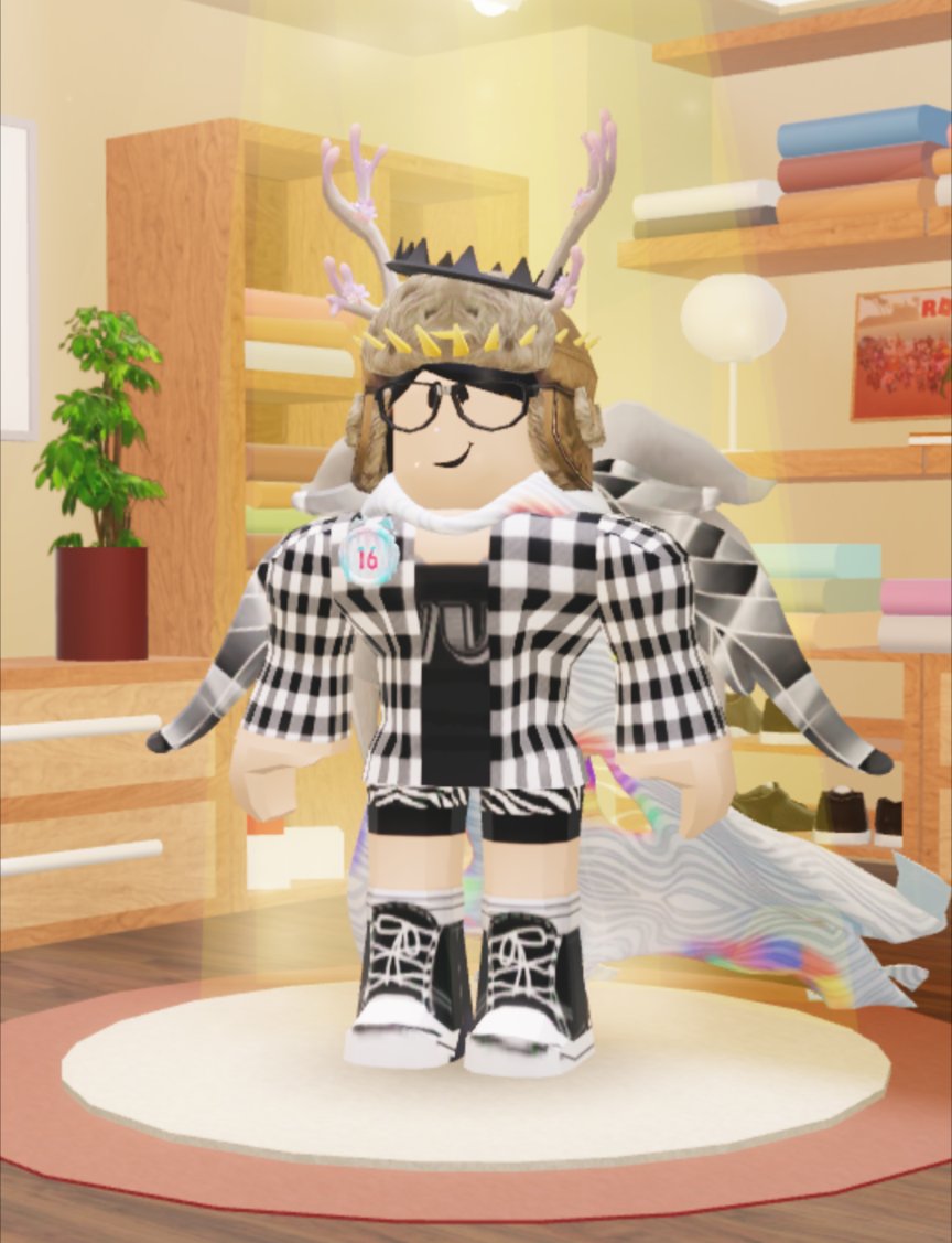 cat_amine_'s tweet photo. quinn/cool/cute/rich/smokes/drinks/5'4/not taken/MIRP https://t.co/uCHh2fjsDy