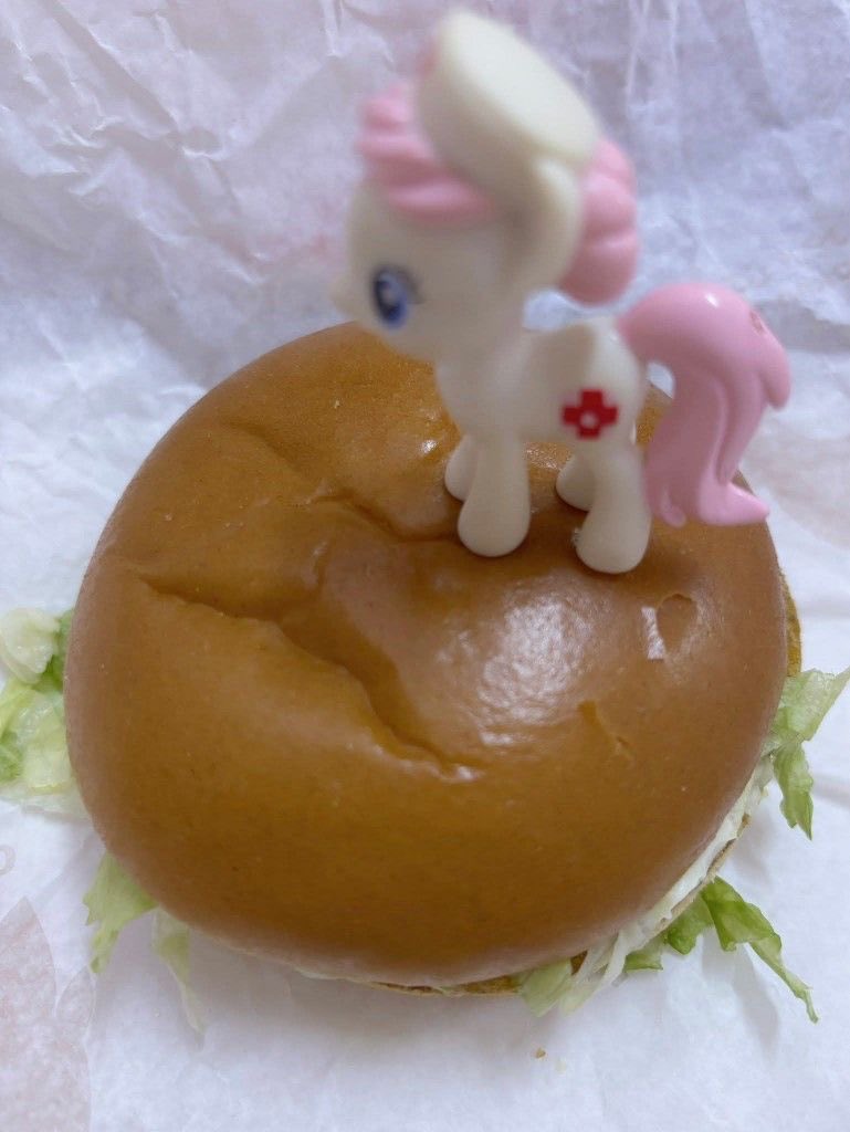 kittiburger's tweet photo. burger https://t.co/5zl1l2jRui