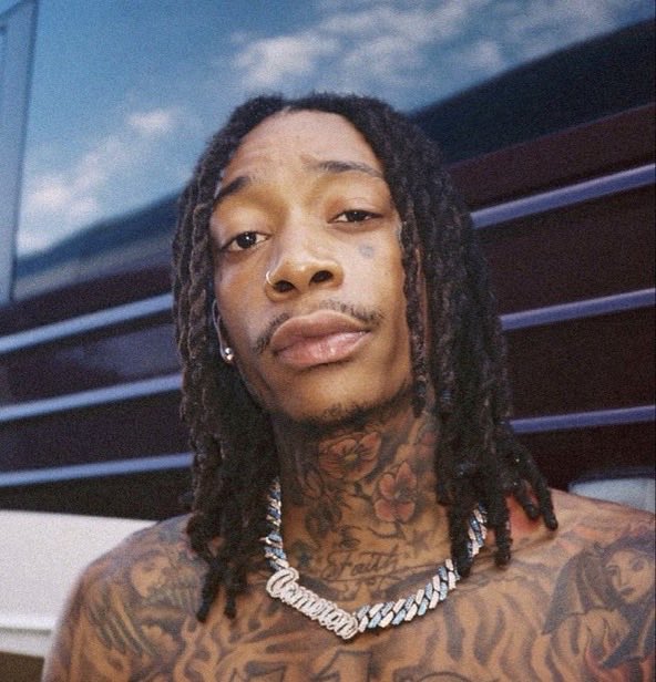 Indie5051's tweet photo. El rapero Wiz Khalifa revela que su éxito mundial "See You Again" le ha permitido estar financieramente a salvo por el resto de su vida 

"Un tema de 3 minutos me ha permitido asegurar el futuro de mis hijos. Hasta el día de hoy, me genera millones." https://t.co/CTn6nnRZ91