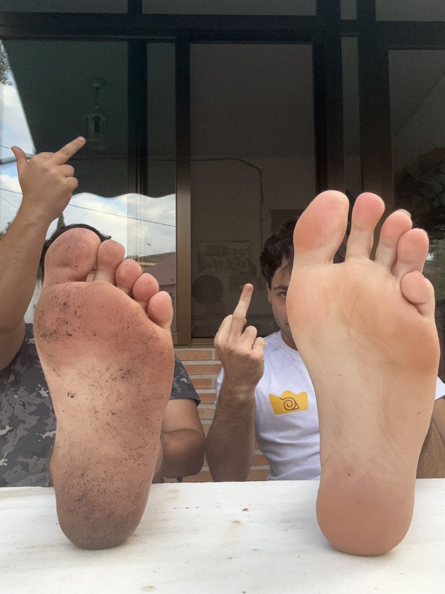 CashMasterDieg0's tweet photo. Spending the afternoon — and probably the whole night, with my new partner in crime  @cashmasterbrun0 😈

Today feels like a good day to start showing some devotion to both of us 😏 Two masters, two attitudes, and plenty of trouble ahead 👣🧎🏻‍♂️

We’ve got a little plan too… once Bruno hits 1K followers, we’re opening a joint account together 🔥 So if you’re not ready to serve with your wallet, at least show some discipline and go follow him

#findom #maledom #domlife #feet #malefeet #footfetish #dominant