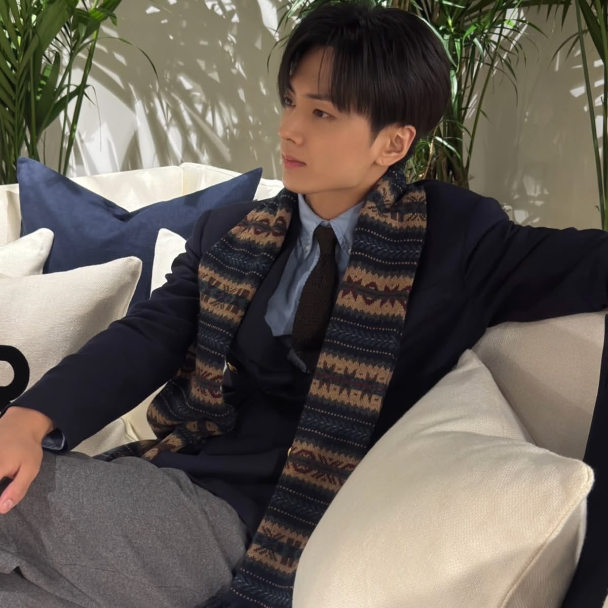 evanbomi's tweet photo. THIS STYLE ON HIM UGHHHH PARK JONGSEONG https://t.co/kUFefLUhbg