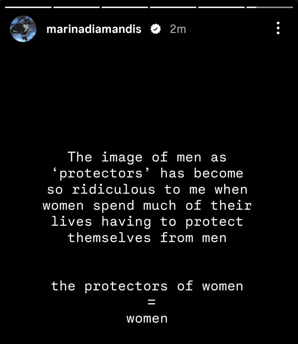 venusflybela's tweet photo. OH LOUDER FOR THE PEOPLE IN THE BACK GODRINA https://t.co/9RTYZyEgrd